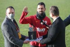 圖蘭正式加盟頓涅茨克礦工，出任主教練并簽約至2027年