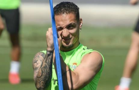 西媒：安東尼若獲歐協(xié)聯(lián)冠軍，貝蒂斯將向曼聯(lián)再付36.5萬歐元