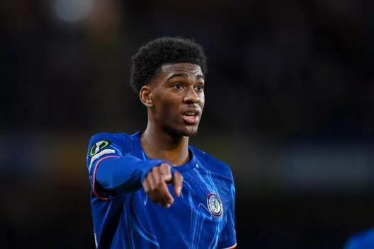 切爾西后衛(wèi)阿昌龐：專(zhuān)注歐協(xié)聯(lián)，未來(lái)暫不設(shè)想