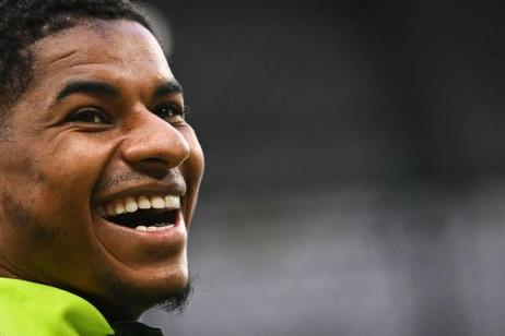 羅馬諾：曼聯(lián)標(biāo)價四千萬歐求購拉什福德，巴薩一月已表意