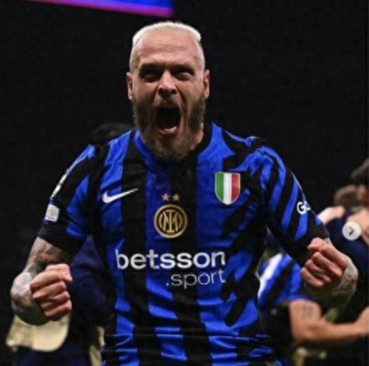 歐冠決賽：兩種奪冠可能！三位金球獎(jiǎng)熱門爭(zhēng)奪戰(zhàn)，姆巴佩或助國(guó)米奪冠？