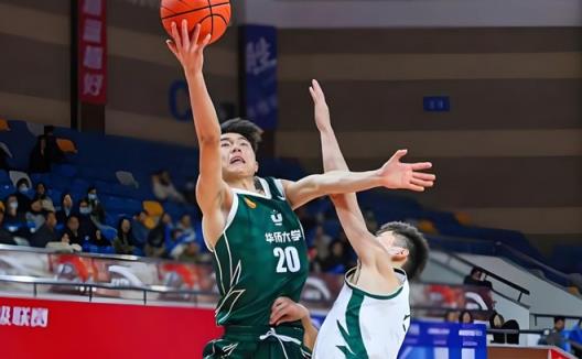 華大后衛(wèi)搶眼表現(xiàn)引關注 全運會場均30分能否立足CBA？