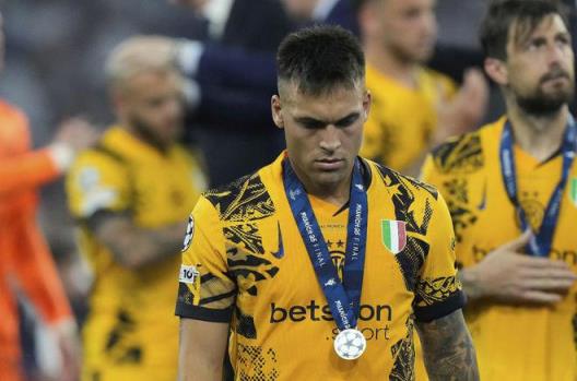 國米歐冠獎金居第二！1.36億歐引關(guān)注 張康陽遺憾夜