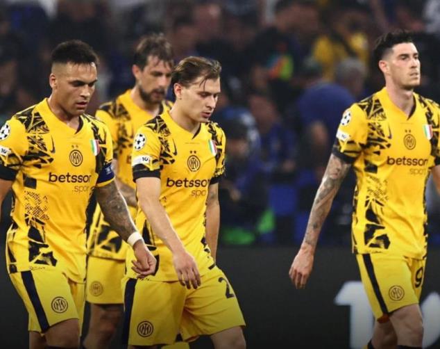 國米歐冠決賽表現(xiàn)不佳，全隊評分不足，迪馬爾科與勞塔羅僅得4分