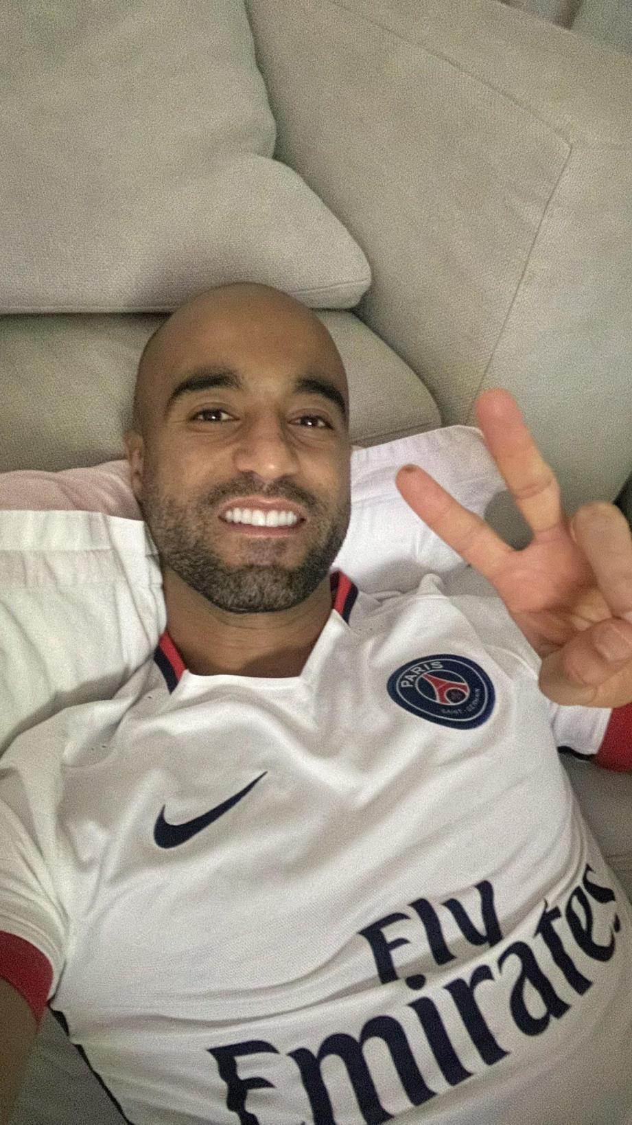 巴黎隊史首奪歐冠冠軍，盧卡斯·莫拉發(fā)文慶祝勝利