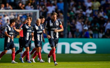 催淚！拉莫斯再現(xiàn)9248名場面，模仿C羅慶祝，世俱杯爆冷門