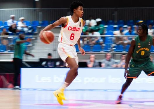 山東混血小將曲紹斌或成未來(lái)核心，世青賽表現(xiàn)或更出色