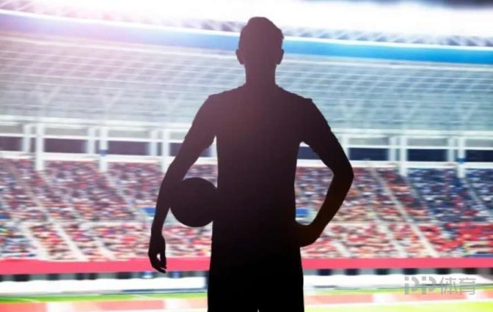 太陽報：前英格蘭和英超球星在機場被捕，乘客震驚不已