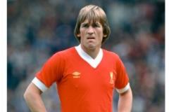 傳奇！達(dá)格利什紅軍首秀48周年，利物浦官方致敬