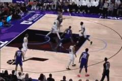 明演？小馬丁三分線外出手空心球！美媒：歷史最差三不沾！