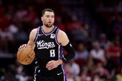 拉文：球隊(duì)面臨關(guān)鍵時(shí)刻，必須全力以赴拼出勝利