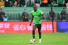 博主：恩加德烏抵達(dá)北京或?qū)⒊鱿瘒?guó)安主場(chǎng)對(duì)陣蓉城的比賽