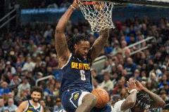 老將閃耀！小喬丹5投5中貢獻(xiàn)11分1籃板2助攻2封蓋精彩表現(xiàn)