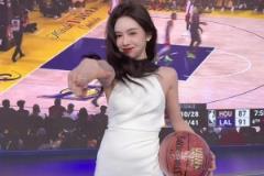 美娜：Aka湖人最強(qiáng)第六人 美娜 申請(qǐng)出戰(zhàn)