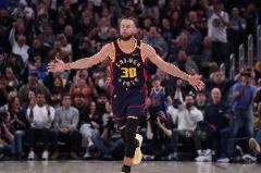 庫(kù)里會(huì)打到多少歲？大衛(wèi)-李：看他的意志和健康持續(xù)多久