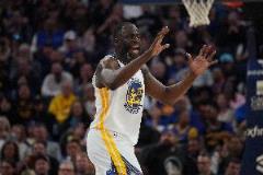 防守在線！追夢5次搶斷送出4分6板3助攻1帽 正負值+4