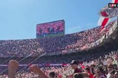 火爆！超8萬人觀戰(zhàn)河床2-1博卡青年