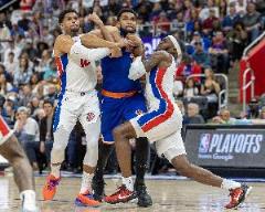 活塞G4籃板優(yōu)勢明顯卻仍負(fù)于尼克斯