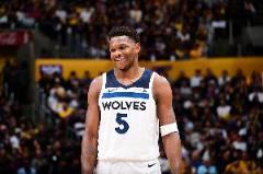 魔術(shù)師：愛(ài)德華茲跳投統(tǒng)治力全開(kāi) 老話說(shuō)得好“成也跳投敗也跳投”