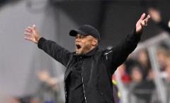 體圖：孔帕尼強(qiáng)調(diào)勿公開(kāi)批評(píng)球隊(duì)，維護(hù)團(tuán)隊(duì)團(tuán)結(jié)