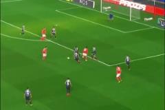 離“美麗足球”是差了那么一點