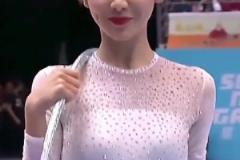 美娜穿上體操服無(wú)敵了，最美女主播應(yīng)該沒(méi)爭(zhēng)議吧