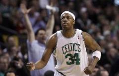 皮爾斯：我常得提醒人們我也是75大，打球很強(qiáng)