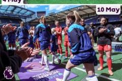 切爾西女足遭利物浦女足列隊(duì)致敬，角色反轉(zhuǎn)引熱議