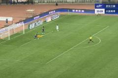 第33分鐘劉祝潤直塞助攻馬萊萊單刀破門英博2-0領先