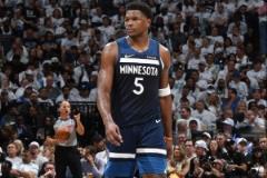 段冉：愛德華茲用表現(xiàn)回應質疑，庫明加并非無能只是不匹配