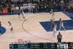 后程爆發(fā)！愛德華茲下半場狂砍19.8分