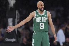 懷特：與團隊并肩作戰(zhàn)是榮耀，穿上綠軍戰(zhàn)袍是我最大的驕傲