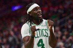 霍勒迪：下賽季我仍愿為球隊(duì)效力，我們還有奪冠的黃金機(jī)會(huì)期