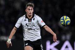 意媒：都靈、博洛尼亞和帕爾馬有意簽下F-埃斯波西托，國(guó)米愿出租球員