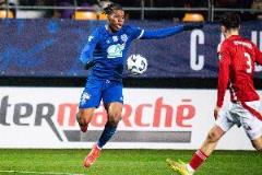 1000萬歐創(chuàng)隊史引援新紀錄！弗賴堡簽下19歲法乙新星伊列