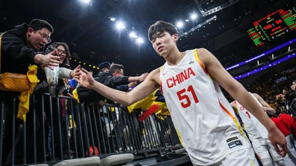 美媒預(yù)測2025年NBA模擬選秀榜單：楊瀚森或在22順位被老鷹選中