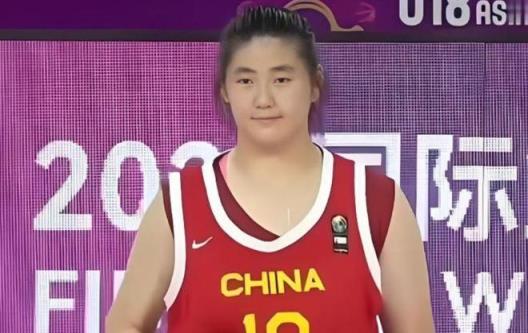 媒體人：張子宇首次入選女籃國(guó)家隊(duì)，有望6月15日熱身賽首秀