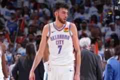 切特高效輸出22分 正負(fù)值+8引領(lǐng)球隊(duì)進(jìn)攻