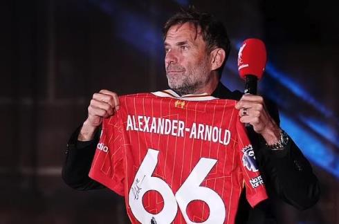 克洛普回應(yīng)阿諾德被噓：當(dāng)時非常失望，這不是我們的風(fēng)格