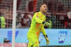 埃因霍溫有意引進(jìn)拜仁門將佩雷茨，競爭中領(lǐng)跑