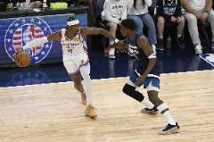 美記：NBA將禁止假摔欺騙裁判 行為將面臨處罰