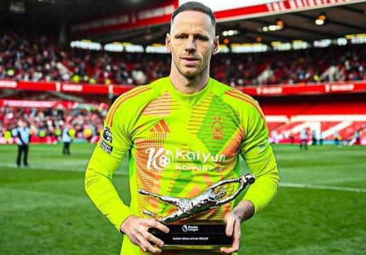 哈蘭德無緣英超最佳陣容，阿諾德入選，曼城僅一人獲選